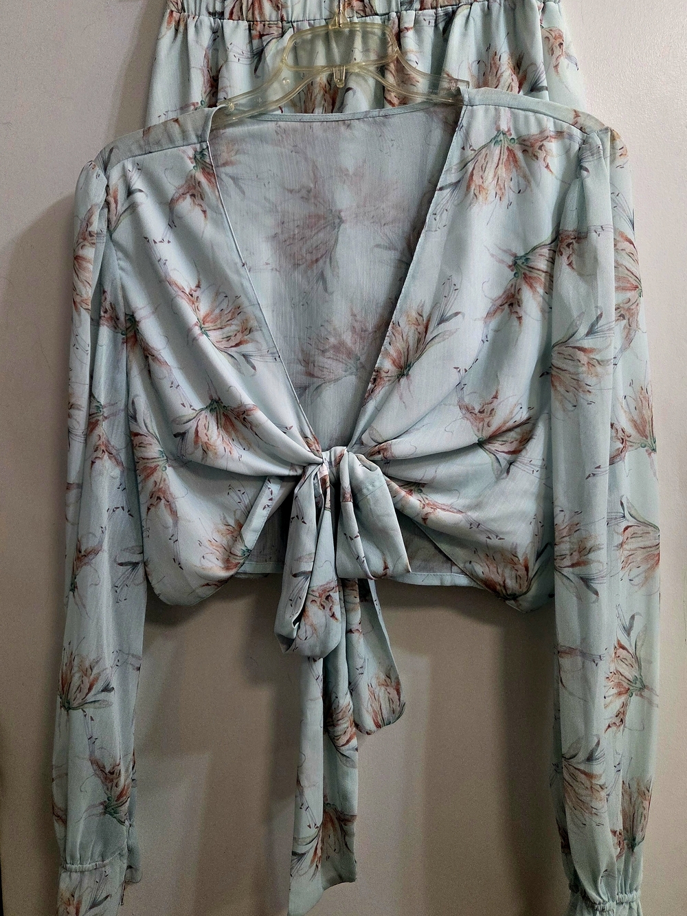 SHEIN Light Blue Floral Tie-Front Blouse And Skirt Set
